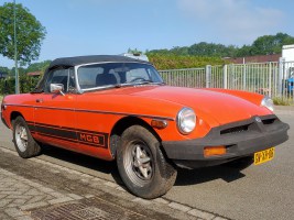 MG MG B tourer cabriolet (1)